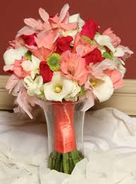 It's a great way to give. Blushing Blooms 6 Ideas For Wedding Bouquets Home Garden Stltoday Com