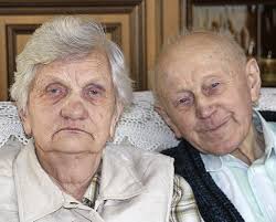 Bei der Arbeit auf einem Bauernhof kennengelernt