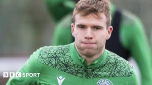 Chris Cadden: Former Motherwell midfielder signs for Hibs