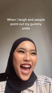 Reacting Pointing and Smile