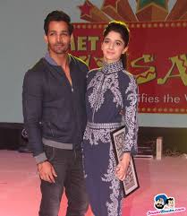 Sanam Teri Kasam Cast At Met College Harshvardhan Rane And Mawra Hocane Picture 330365 Sanam Teri Kasam Beautiful Indian Actress Indian Celebrities