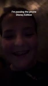 Back by popular demand😉 #disney #disneyworld #waltdisney #hagrid  #impassingthephone #fyp