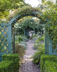 Paradise Saved Preserving Historic American Gardens Pacific Northwest Garden Outdoor Gardens Northwest Landscaping