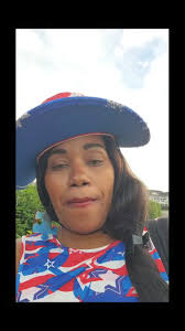 Profili për Staar Fields