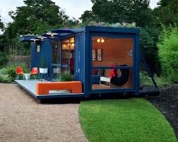 Rumah dengan pemilihan cat yang contohnya saja rumah minimalis, kebanyakan pasti akan memilih warna putih. 20 Desain Rumah Unik Minimalis Yang Cocok Untuk Anda
