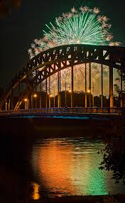 Fireworks Banks Of Elbe River Magdeburg Germany Magdeburg Visit Germany Germany