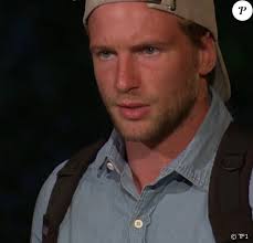 Candidate de koh lanta, l'île des héros, charlotte risque de ne pas passer inaperçue lors de cette nouvelle édition du jeu d'aventurière de tf1. Koh Lanta 2020 Joseph Elimine Une Equipe Abandonne Et Geste Impensable Purepeople