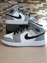 Air Jordan 1 Mid Gs Smoke Grey Size 5y 6 5 Womens In 2020 Jordan 1 Mid Air Jordans Air Jordans Retro