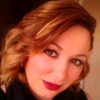 Amy Cannata's Instagram, Twitter & Facebook