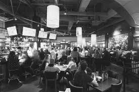 Make restaurant bookings and read reviews. Bar Louie Geneva Commons Closed 51 Photos 149 Reviews Bars 1602 Commons Dr Geneva Il Restaurant Reviews Phone Number