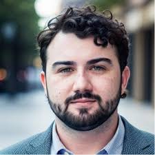 2020 is officially my most accomplished year. This week, I graduated from… 