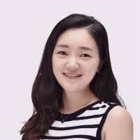 Yelin Kim's Instagram, Twitter & Facebook