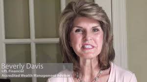 Laura Messick's Instagram, Twitter & Facebook