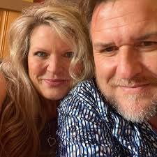 Missouri man urges others to get COVID vaccine from hospital bed