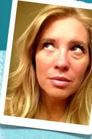 Ageless Evans Cosmetic Presenter