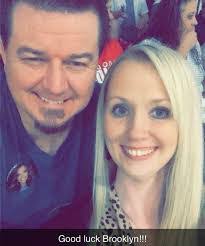 Shanda Shaw's Instagram, Twitter & Facebook