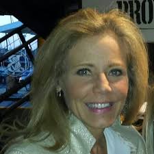 Kimberly Curley's Instagram, Twitter & Facebook