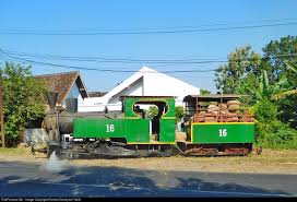 Salah satunya yaitu industri songkok, pengrajin tas, pengrajin perhiasan emas & perak, industri garmen. Unknown Pt Kereta Api Persero Steam At Madiun Indonesia By Rendra Swariyan Habib Madiun Magetan Indonesia