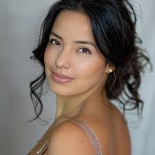 Jenny Rendon's Instagram, Twitter & Facebook