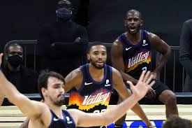 I cover the phoenix suns as well as the broader nba and wnba. Phoenix Suns Debut The Valley Jerseys And Court Against Pelicans