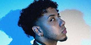 Malik Cruz's Instagram, Twitter & Facebook