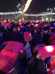 Check spelling or type a new query. Proteste De 1 Decembrie In CapitalÄ Si In Å£arÄ PiaÅ£a Victoriei Tricolor Uman Oamenii In StradÄ Si La Cluj Si Oradea Foto Video