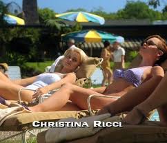 Christina Ricci Margot Robbie Pan Am Photos Photo 1 Margot Robbie Pan Am Christina Ricci Christina