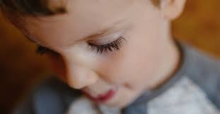 This may occur in one or both eyes. Eyelash In Eye How To Safely Remove And Other Tips