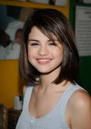 More Pics Of Selena Gomez Bob Selena Gomez Short Hair Selena Gomez Hair Selena Gomez Bob
