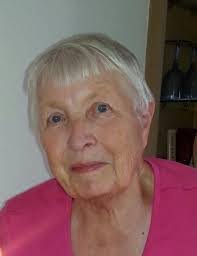 Suzanne Rivers's Instagram, Twitter & Facebook