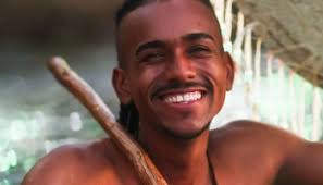 Celebração à arte emocionou convidados no lançamento do livro Antes que o  Tarde se Faça Eternidade, de Liz Matos