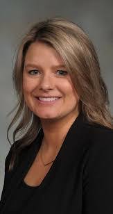 Ellie Dolan's Instagram, Twitter & Facebook