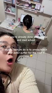 ange 👩🏻‍⚕️ (@angeliemsantiago)