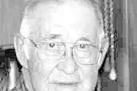 Carrie Hendricks's Instagram, Twitter & Facebook