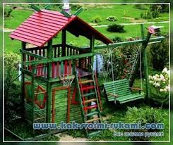 Bitkiye zarar vermekten kaçınmak için özel aletler kullanarak ağaçta bir delikli cıvata delin veya ipi. Kendi Ellerini Vermek Icin Salincak Secenekler Ve Tasarimlar Kendin Yap Nasil Kendin Yap