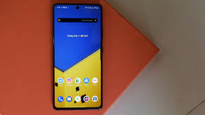 Candace hartzcg, future prom queen, sets ams cherish 100 imx; Samsung Galaxy S10 Lite Review Do Not Take This Smartphone Lightly