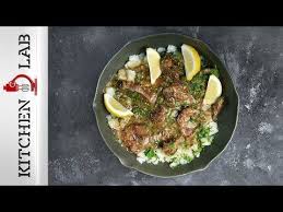 Greek Sofrito From The Island Of Corfu By Greek Chef Akis Petretzikis Wonderfully Aromatic Tender Pieces Of Beef In A Greek Recipes Sofrito Raw Food Recipes