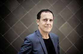L'autre actu du jour, c'est thierry beccaro qui a réussi à battre. Thierry Beccaro Se Confie J Ai Subi Des Deluges De Gifles Et De Coups Le Parisien