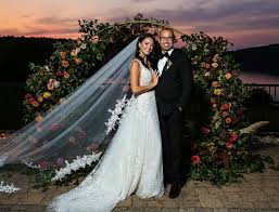 Will drake is a fashion designer and an owner of hotel cortez. Melyssa Davies Bio Net Worth Married Husband Wedding Fiance Personal Life Family Parents Age Nationality Career Job Facts Wiki Height Wikiodin Com