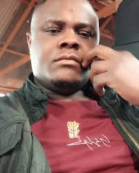 Emmanuel Amos Lucas (@emmanuellucas974) • Instagram photos and videos