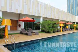 How do i find the best putrajaya hotel deals? Hotel Review Le Meridien Putrajaya 5 Star Luxury Hotel