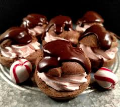 Chocolate Peppermint Cream Puffs Peppermint Cream Cream Puffs Cream Puff Filling