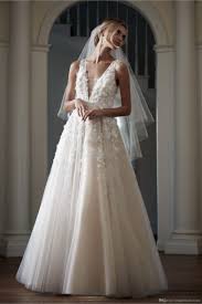 2016 Bhldn 3d Floral Wedding Dresses With Free Veil And Deep V Neck Handmade Flowers Pearls Tulle Light C A Line Wedding Dress Short Wedding Dress Bridal Gowns