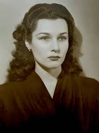 Princesha Fevzia Fuat Ali e Egjiptit (1921–2013) viteve 1940. E lindur në  Dinastinë e shquar Muhamed Ali me origjinë shqiptare, ajo ishte vajza e  Mbretit Fuat I dhe motra e Mbretit Faruk.