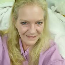 Wondering if I'll get the 2nd basket done with the original skeins of yarn.  🧶 🧶 . So far so good! 🤩🤩 . Stay tuned! 😬😬