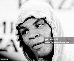 133 Tyrell Hall Photos & High Res Pictures