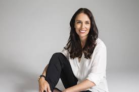 Pm Jacinda Ardern Will Wear Clothes By Nz Designers For The Photo Shoot For Us Vogue Celebrities Female Female Young Female