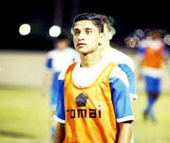 ولادته لم تُحدّد لنا المصادر تاريخ ولادته ومكانها. Ø¬Ø±ÙŠØ¯Ø© Ø§Ù„Ø¨Ù„Ø§Ø¯ Ø§Ù„Ø£Ù‡Ù„ÙŠ ÙŠØ³ØªØ¹ÙŠØ± Ù„Ø§Ø¹Ø¨ Ø§Ù„ØªØ¶Ø§Ù…Ù† Ø¹Ù„ÙŠ Ø­Ø³Ù† ÙŠØ­ÙŠÙ‰