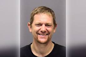 Oregon Police Respond to Quadruple Homicide, Save Young Girl as Man Was  Attempting to Kill Her