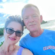 Well I finally got done with Vacation Rental Pre Thanksgiving madness & I  also scheduled a deep cleaning today which I am done with for the day !! I  got a new